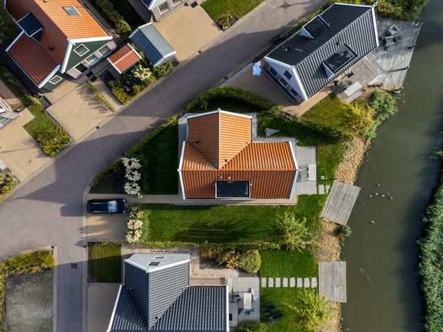 Zeedijk 2 430, Uitdam