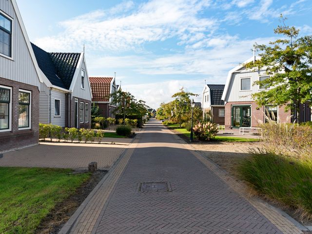 Zeedijk 2 430, Uitdam