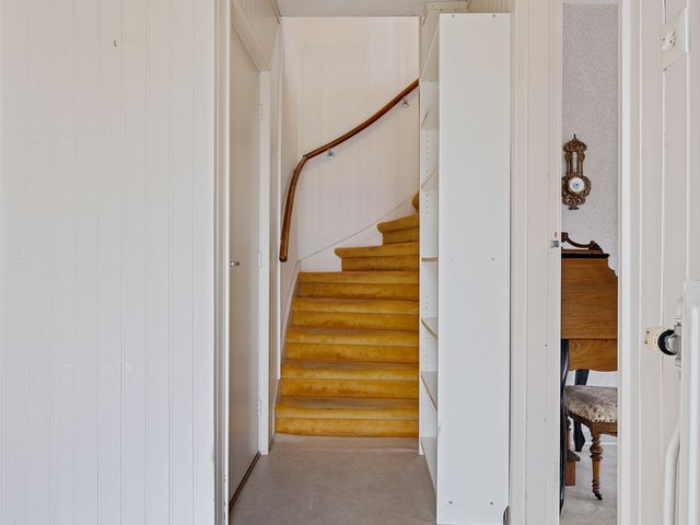 Thamiswerfstraat 1, Marken