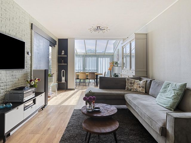 Toussaintlaan 38, Roosendaal