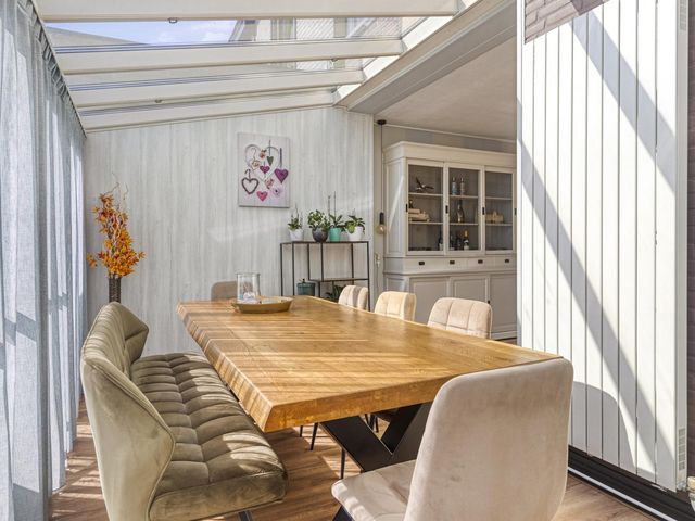 Toussaintlaan 38, Roosendaal