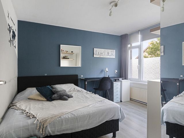 Toussaintlaan 38, Roosendaal