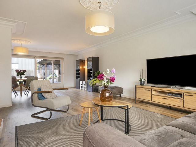 Vijfhuizenberg 143, Roosendaal