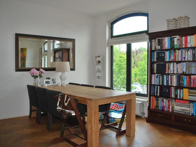Treubstraat 2, Voorschoten