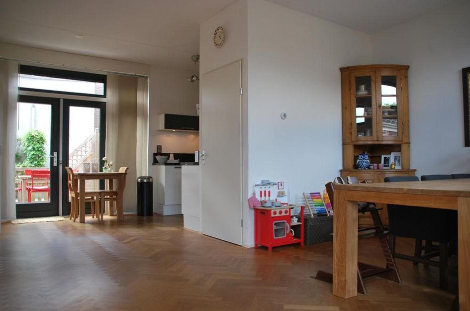 Treubstraat 2