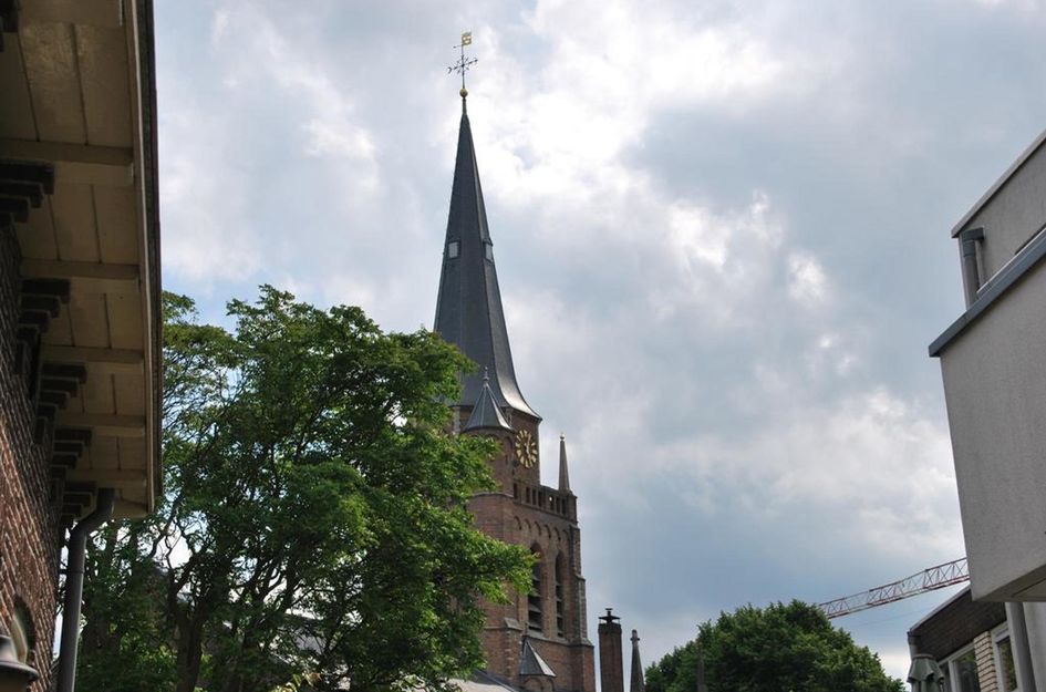 Treubstraat 2