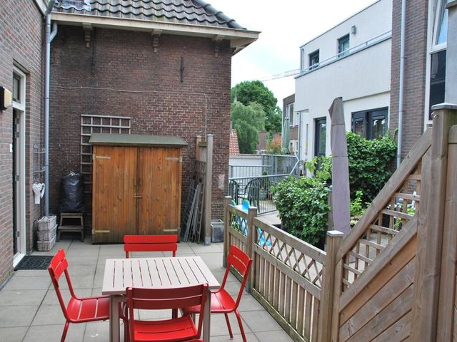 Treubstraat 2, Voorschoten