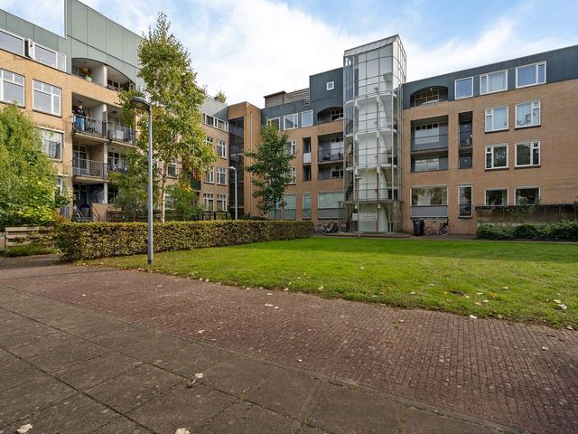Koperslagerhof 13, Almere