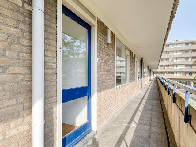Aert van Neslaan 215, Oegstgeest