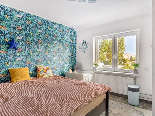 Meidoornstraat 1, Monster