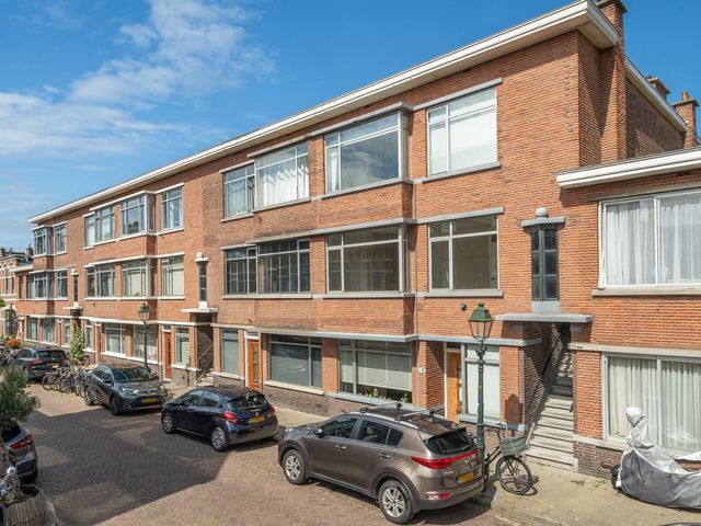 Dirk Hoogenraadstraat 54, 'S-Gravenhage