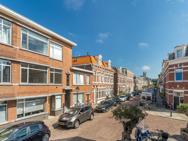 Dirk Hoogenraadstraat 54, 'S-Gravenhage