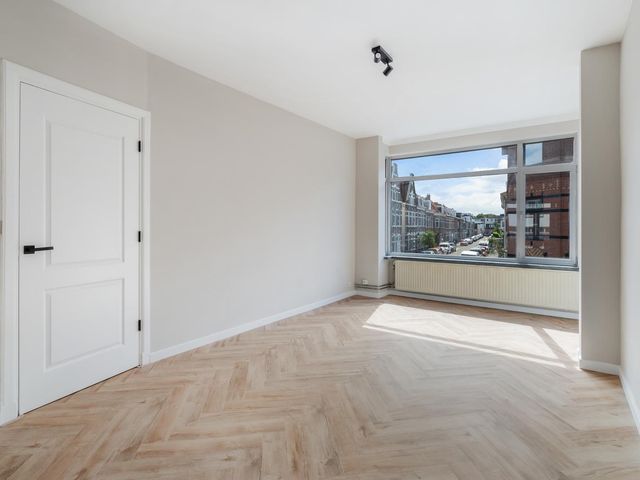 Dirk Hoogenraadstraat 54, 'S-Gravenhage