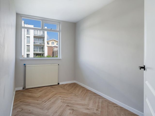 Dirk Hoogenraadstraat 54, 'S-Gravenhage