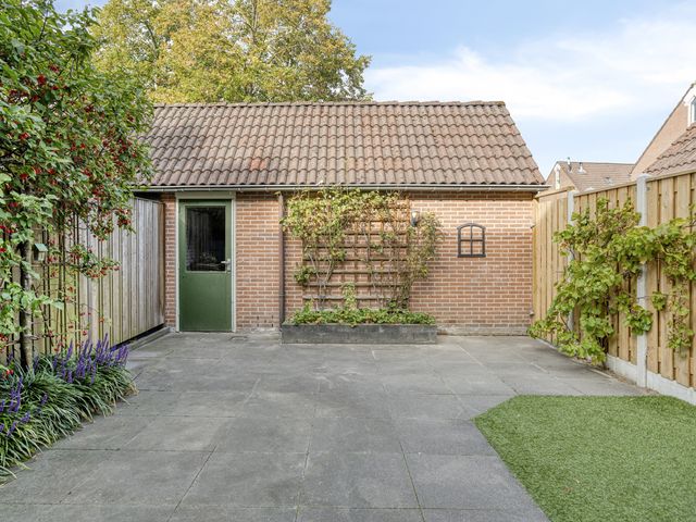 Boeier 24, Veenendaal