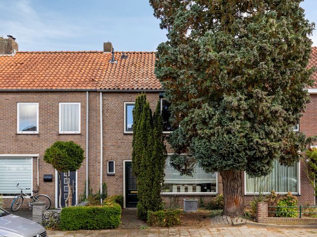 Kamillehof 7, Tilburg