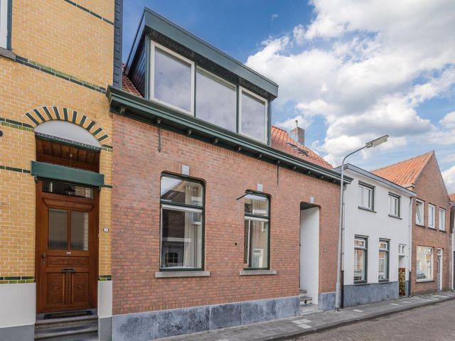 Weststraat 3, Philippine