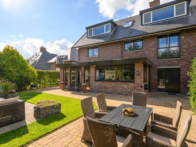 Hof van Loosduinen 29, Nootdorp