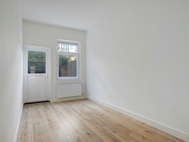 Bergweg 311A, Rotterdam