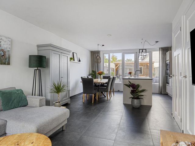 Kijkduinlaan 57, Tilburg