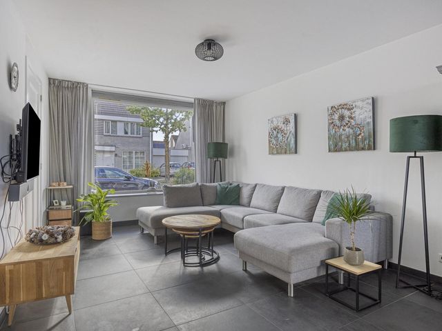 Kijkduinlaan 57, Tilburg