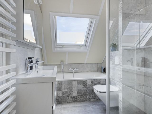 Kijkduinlaan 57, Tilburg