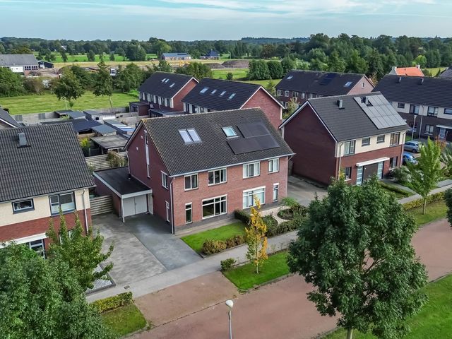 Swanenburg 22, Marum