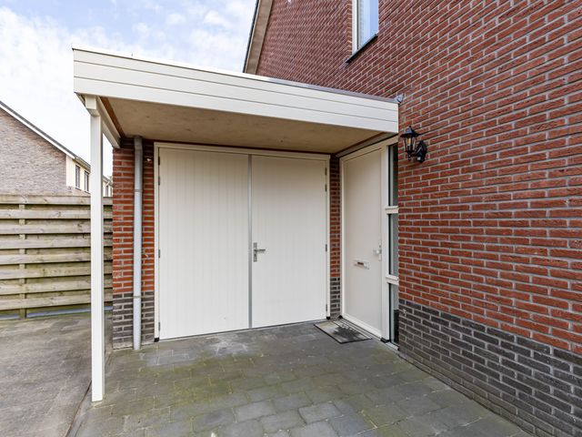 Swanenburg 22, Marum