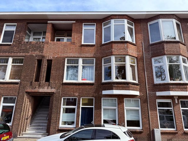 Tienhovenselaan 58, Den Haag