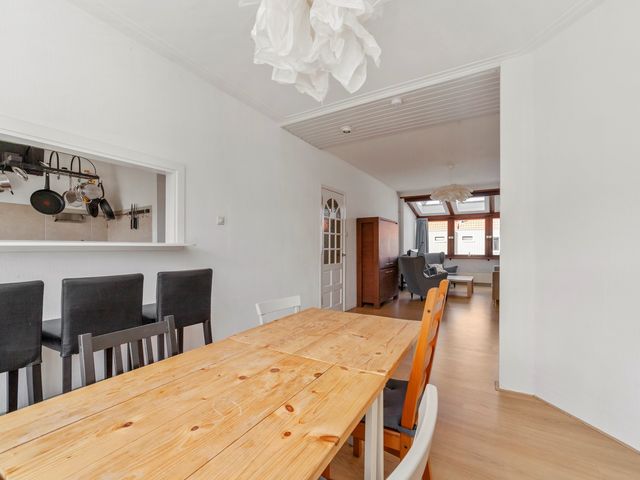 Ternatestraat 21, Delft