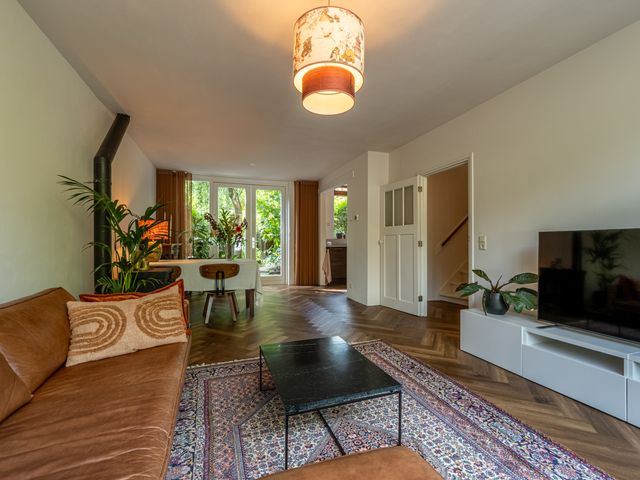 Graaf Lodewijkstraat 14, Barendrecht