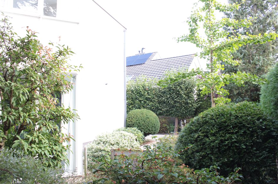 Behrenslijn 13