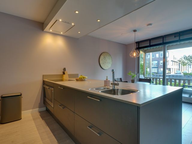 De Groene Boer 8, Wormerveer