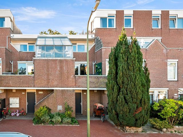 Rossinilaan 393, 'S-Gravenhage