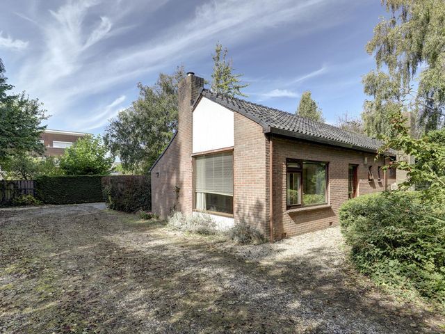 Stougjesdijk 251, Oud-Beijerland