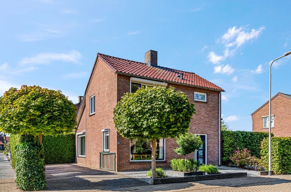 Hofsteestraat 13