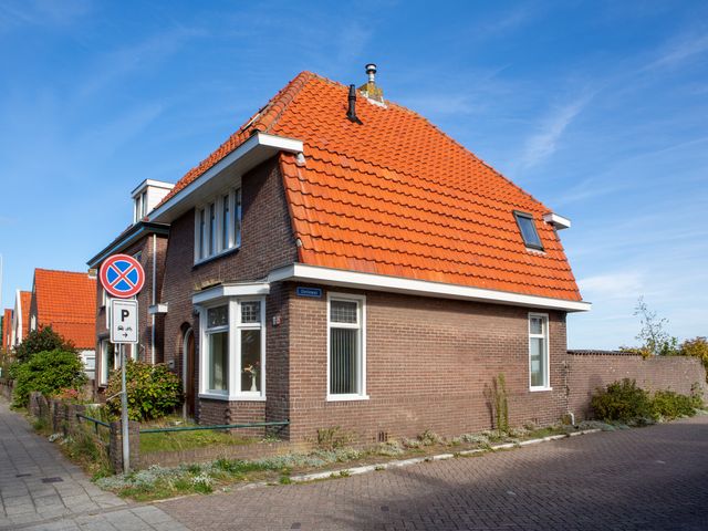 Burgemeester Van Heusdenweg 18, West-Terschelling