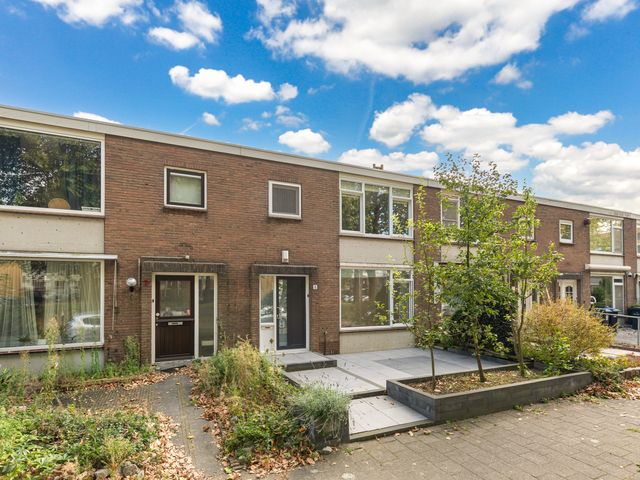 Van Bosseplantsoen 8, Dordrecht
