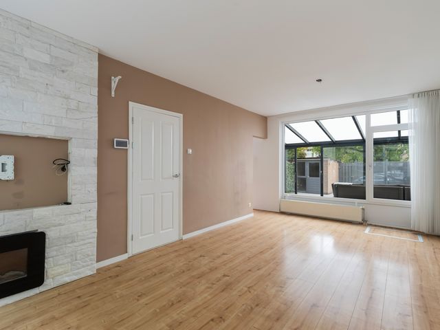 Van Bosseplantsoen 8, Dordrecht