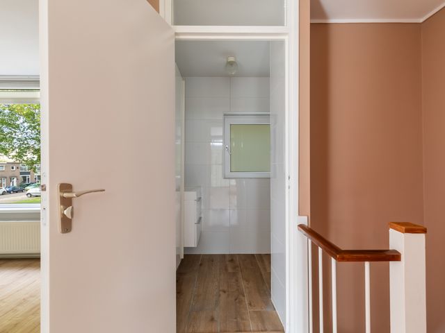 Van Bosseplantsoen 8, Dordrecht
