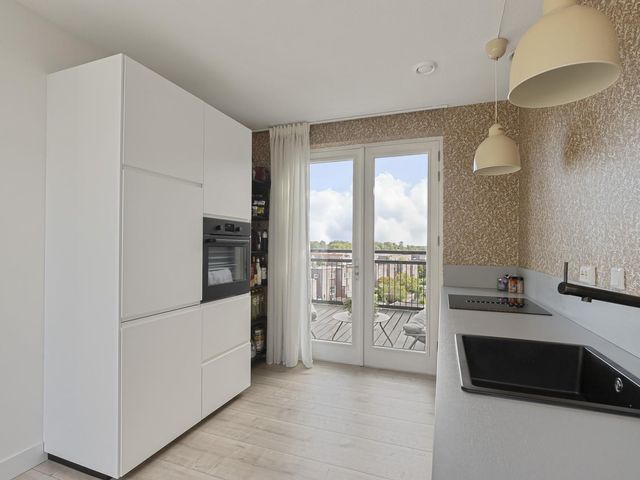 Nachtschade 138, Arnhem