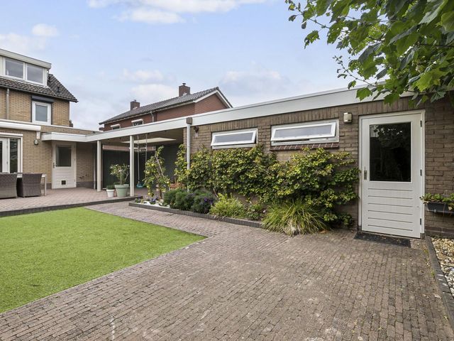Vlierstraat 25, Huissen