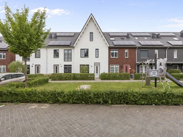 Paterastraat 14, Huissen
