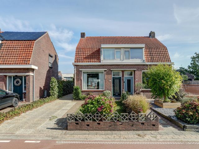 Tilburgseweg 11, Sprang-Capelle