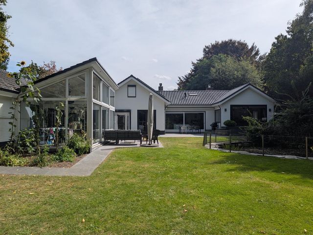 Jupiterlaan 9, Dongen