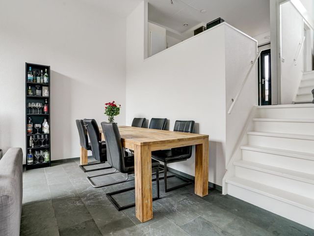 Voorweiden 7, Waalwijk