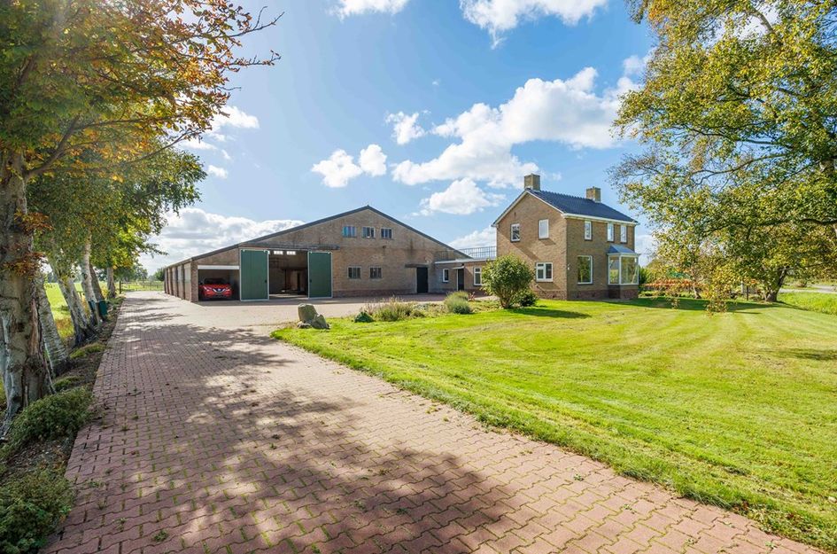 De Holm 15I