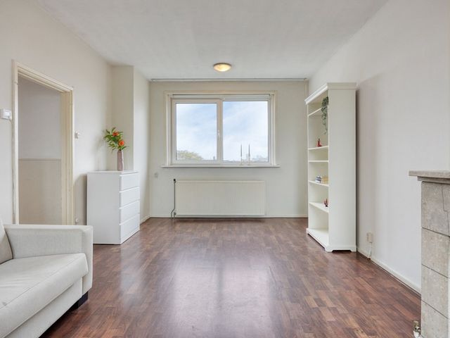 Medemblikstraat 70, Den Haag