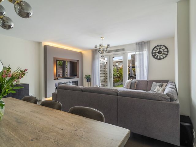 Meerkoetstraat 37, Den Haag