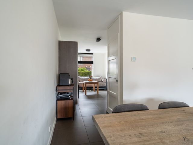 Meerkoetstraat 37, Den Haag